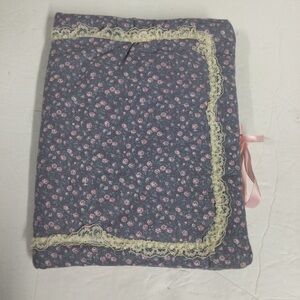 VTG Handmade 80’s Purple Pink Floral Fabric Book or Bible Cover/Sleeve wLace